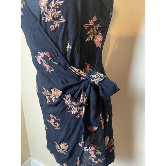lush black floral wrap dress small black flowers tank top mini - Picture 2 of 8